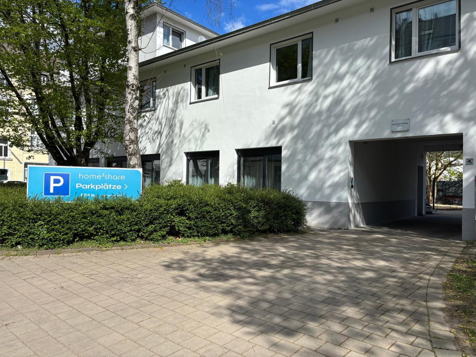 Central Bonn Apartments I Private Parking I Home2Share エクステリア 写真